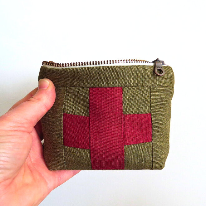 Compact First Aid Pouch Green/Red