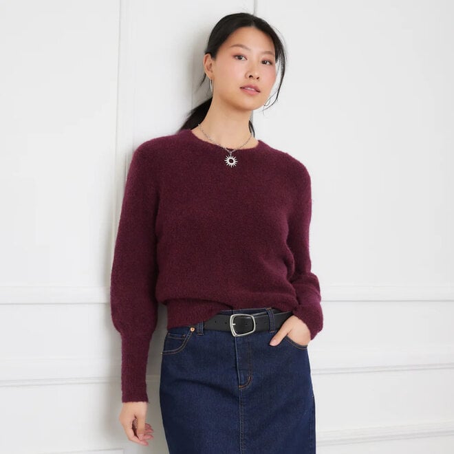 Sweater Boucle Blouson Sleeve Eggplant