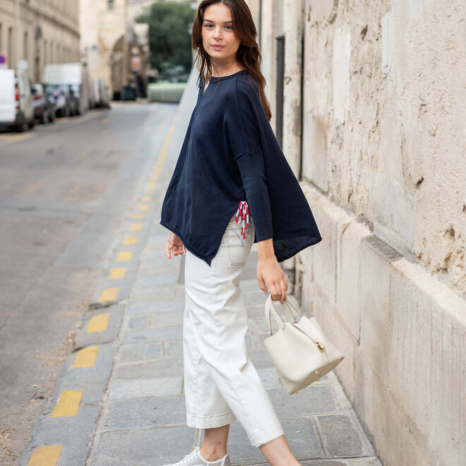 Catalina Tie Side Crewneck Navy with Striped Tie