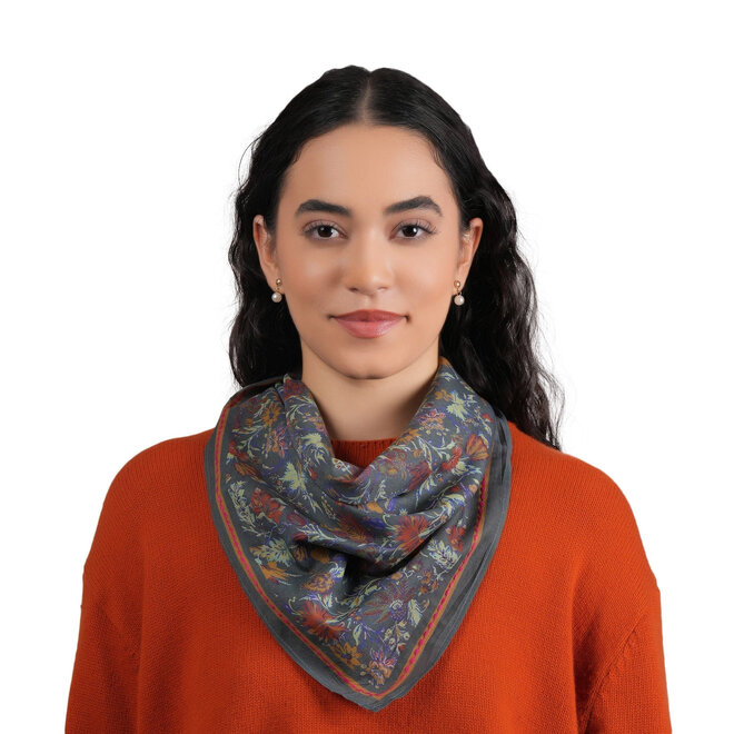 Bandana Embroidered Vineyard Bloom Charcoal Grey