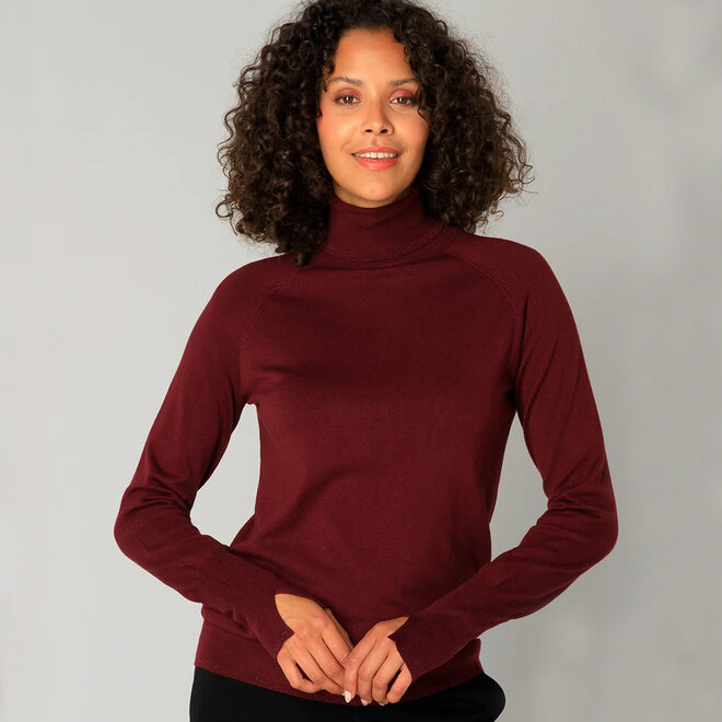 Top Ojasvini Port Size 8