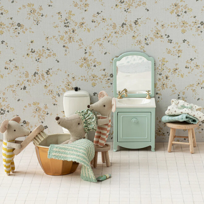 Mouse Big Sister Wellness Mint