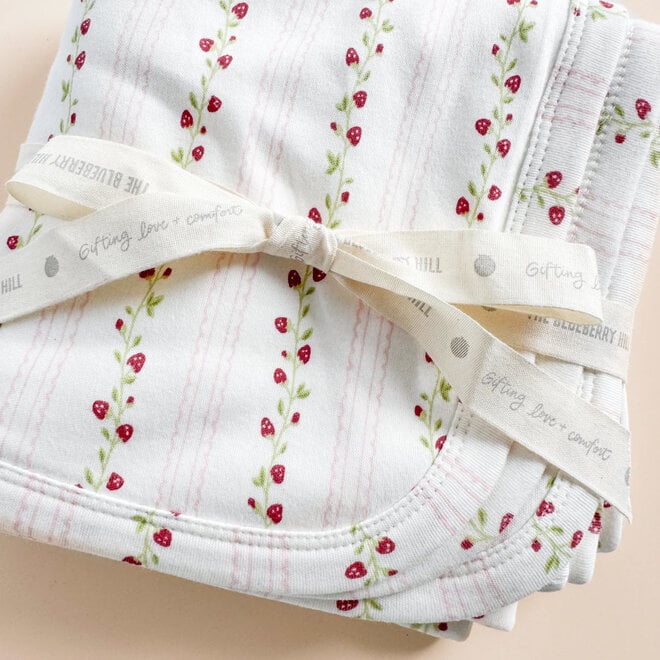 Hooded Towel Layette Strawberry