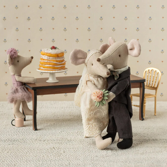 Mouse Long Dining Table