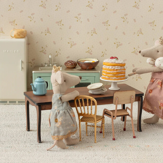 Mouse Long Dining Table
