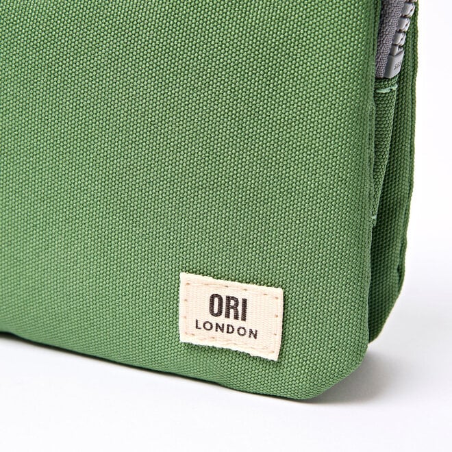 Carnaby Wallet Medium Artichoke with Wrist Strap