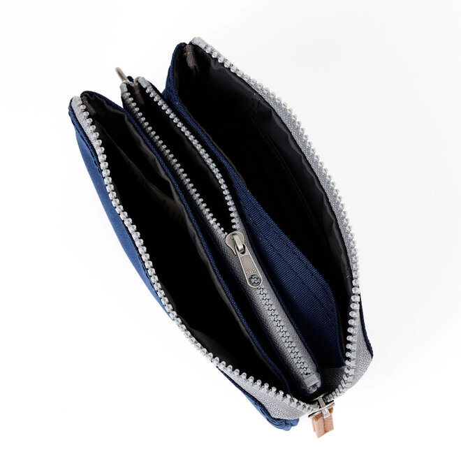 Carnaby Wallet Medium Crisp Blue with Wrist Strap
