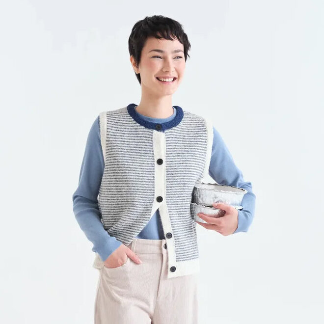 Knit Vest Striped Cream & Navy