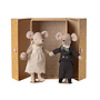 Mice Couple Wedding in Box