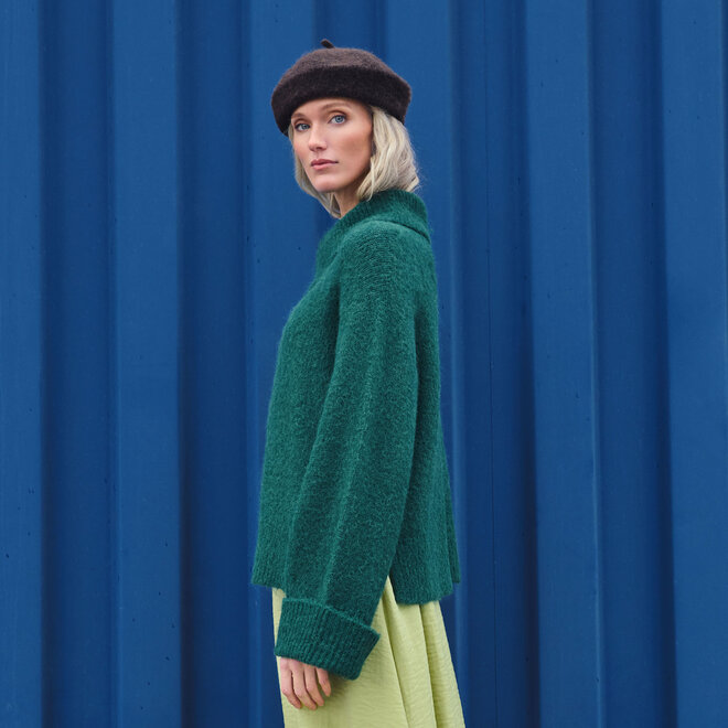 Sweater Green