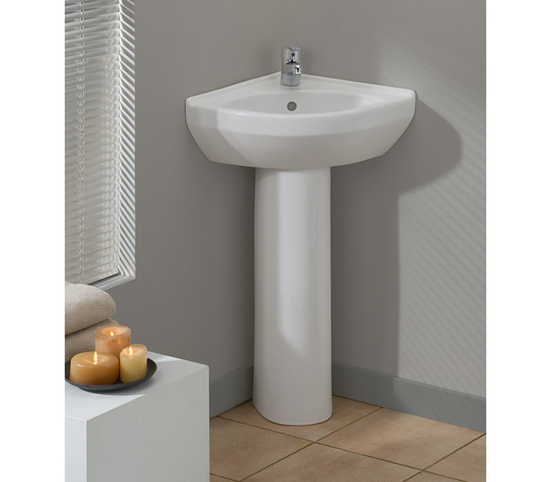 Cheviot Cheviot Petite Corner Pedestal Sink