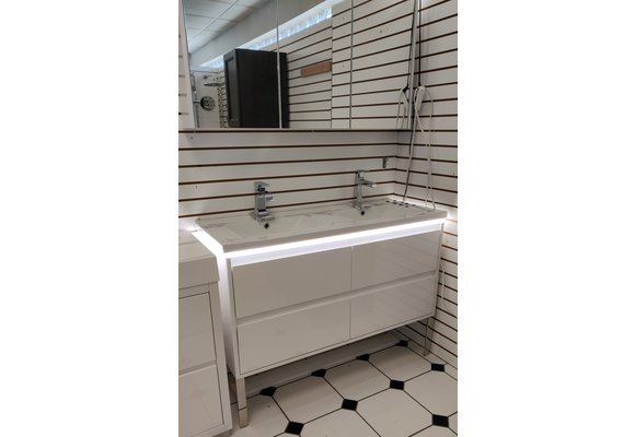 LUKX - 48" - Alex - LED Vanity