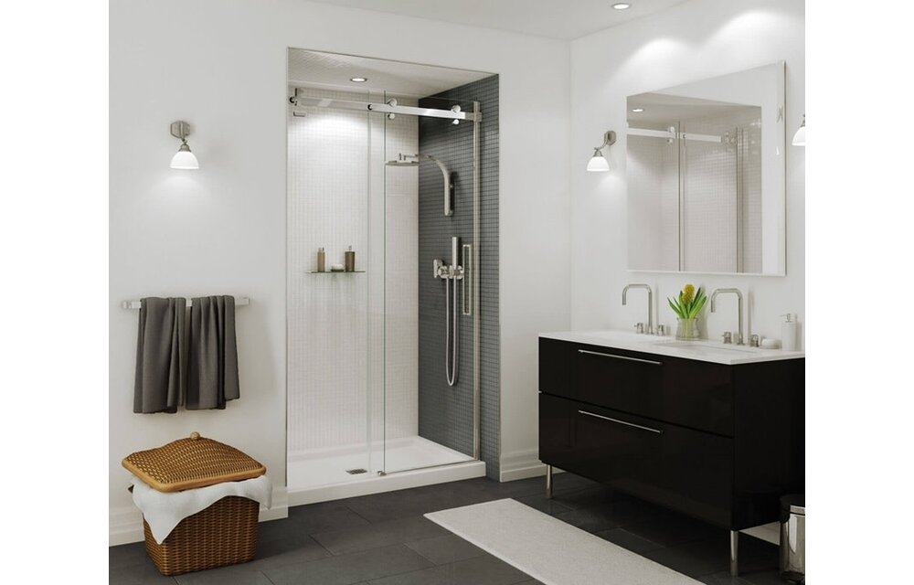 MAAX - Halo 44 ½-47 x 78 ¾ in. 8mm Sliding Shower Door for Alcove Installation with Clear glass in Chrome - 138996-900-084-000