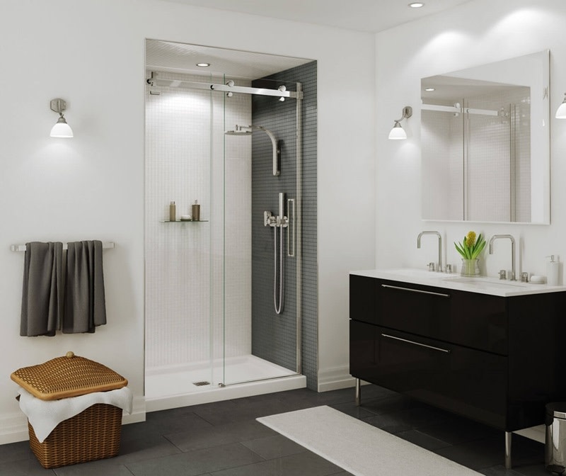 MAAX - Halo 44 ½-47 x 78 ¾ in. 8mm Sliding Shower Door for Alcove Installation with Clear glass in Chrome - 138996-900-084-000