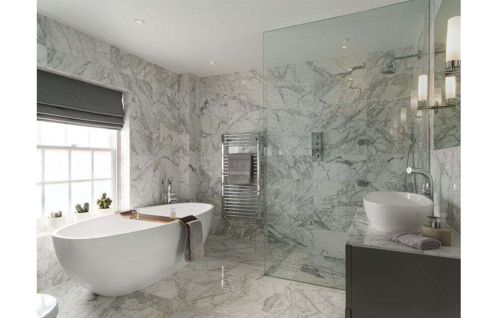 Victoria + Albert - Barcelona - Barcelona 70" x 34" Freestanding Bathtub - Standard White - BAR-N-SW-OF