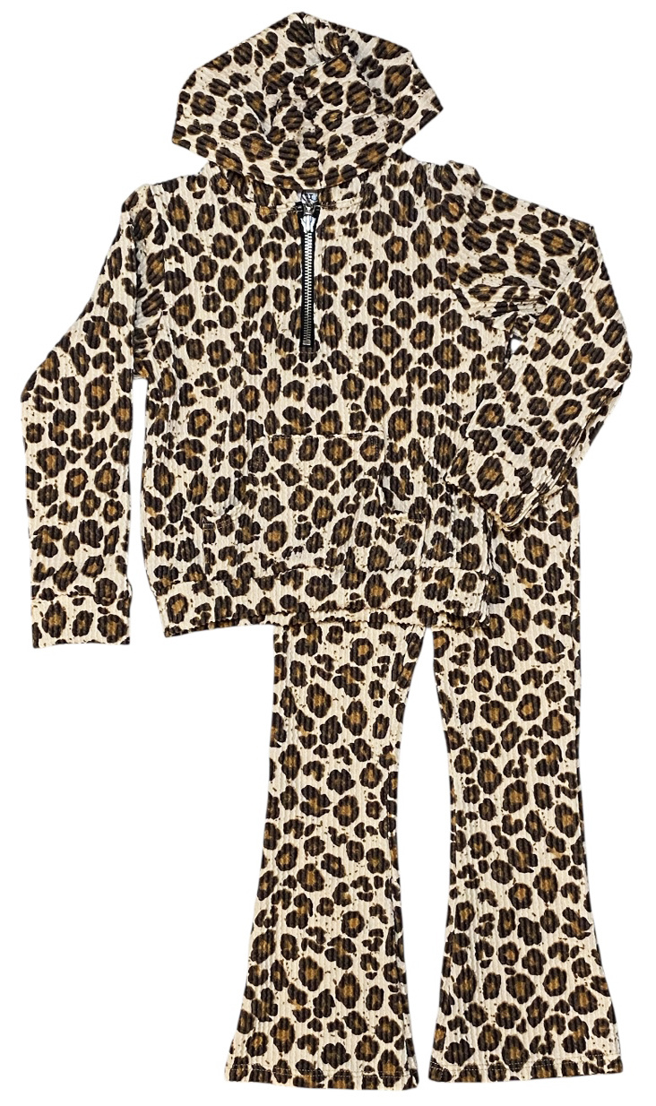 Sofi Cheetah Ribbed Pant Set