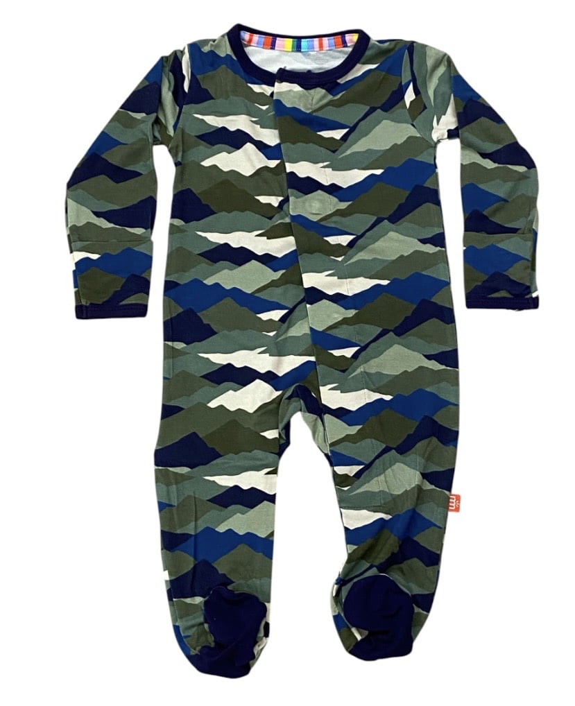 Magnetic Me Navy Camo Peak Footie