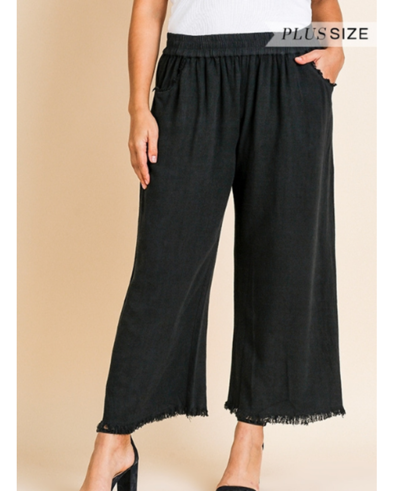 Frayed Hem Pant Plus Size - Trader Rick's for the artful woman