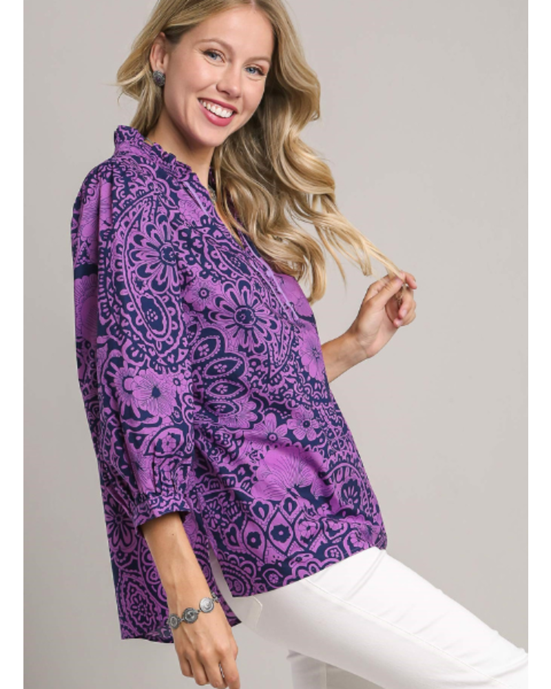 Women's Wrinkle Resistant Paisley Punch Blouse