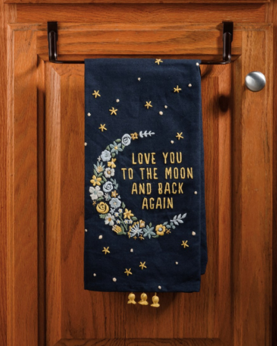 https://cdn.shoplightspeed.com/shops/604693/files/57783400/400x500x1/embroidered-dish-towels.jpg