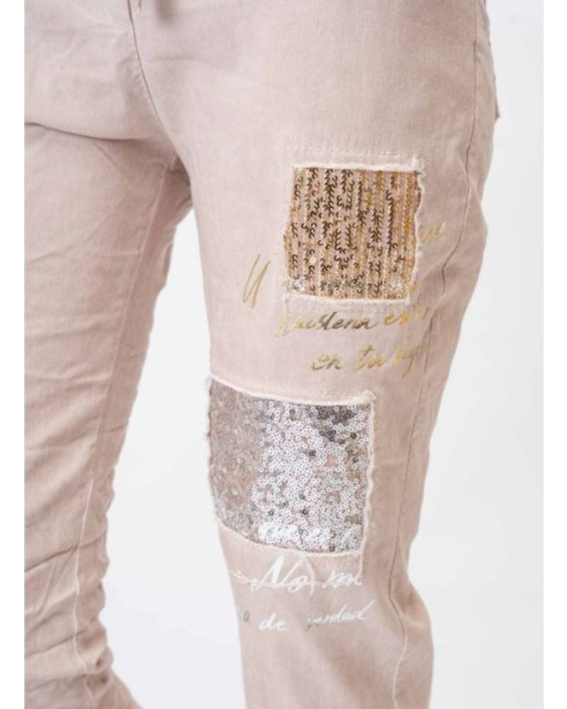 Sequin Patch Jegging