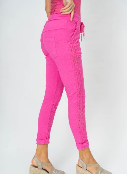 Criss-Cross Capri Leggings Plus Size