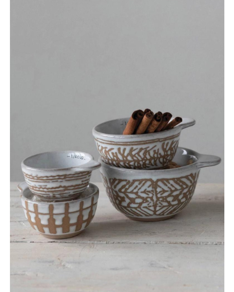 White Glazed Stoneware Measuring Cup Set