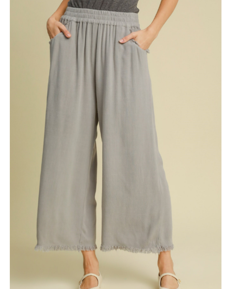 Frayed Hem Easy Pant