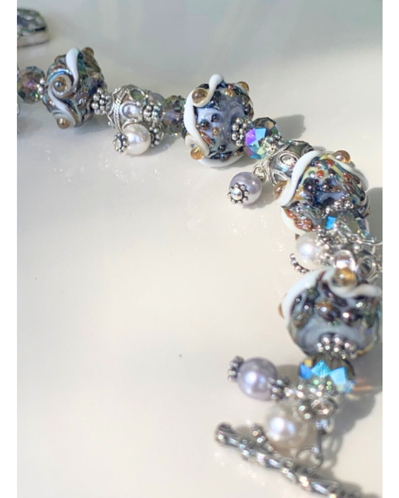 Out Of The Fire Chantilly 5 Bead Lampglass Bracelet