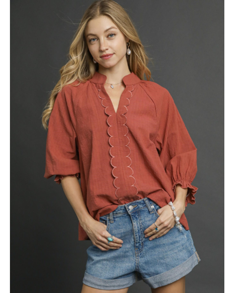 Textured Stripe Scallop Trim Blouse