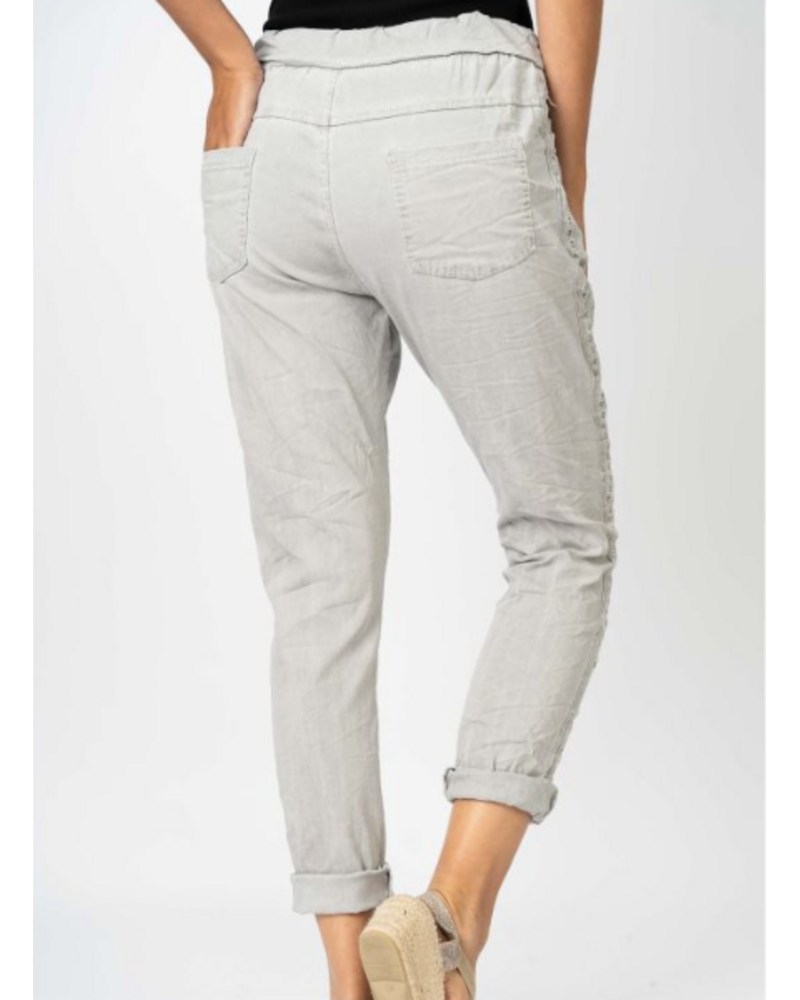 Jegging with Flower Lace Trim