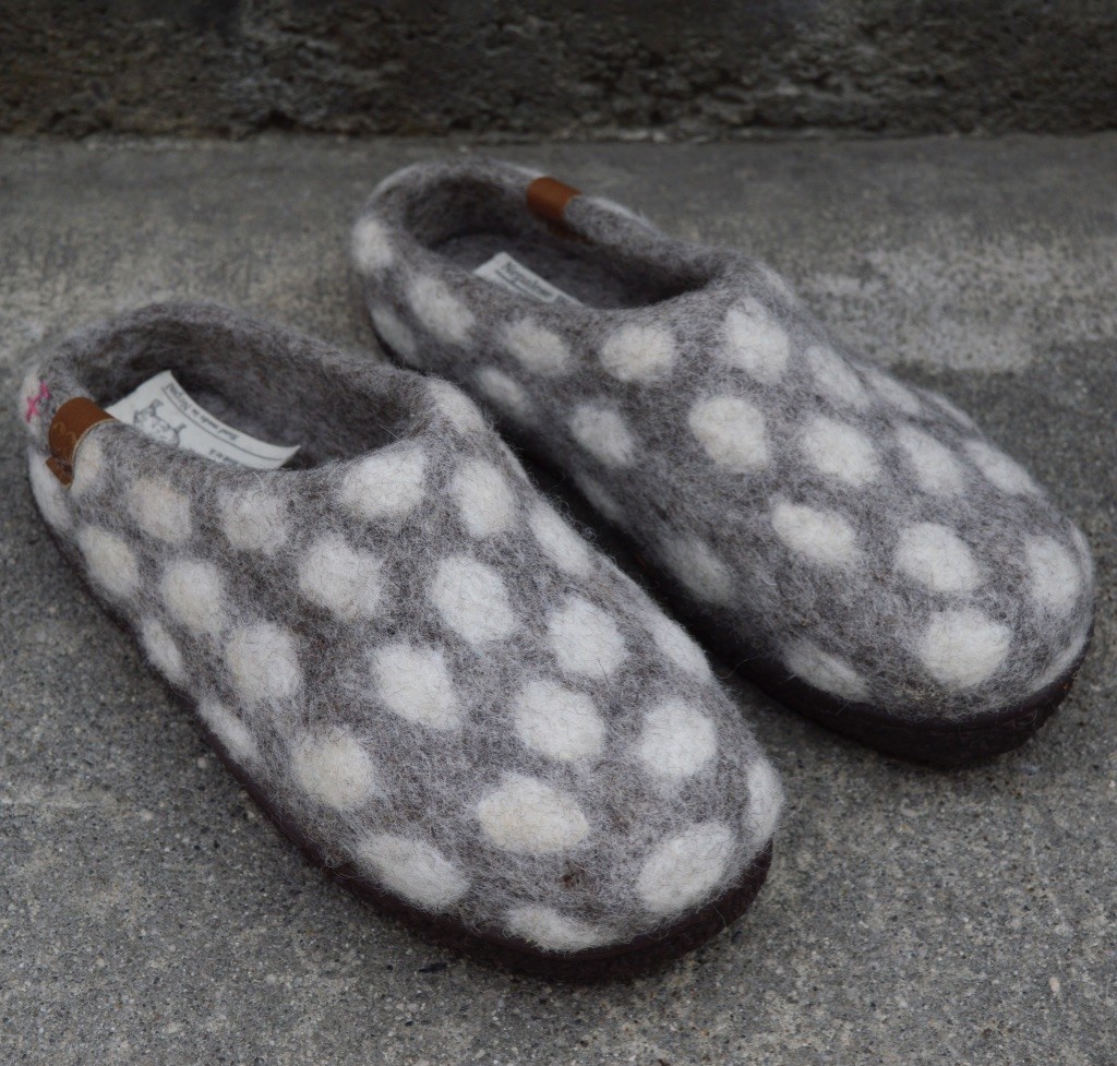 Comfort Slippers - COMFORT