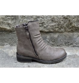 grey boots canada