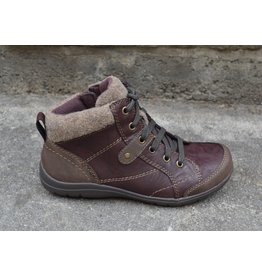 earth brand shoes canada