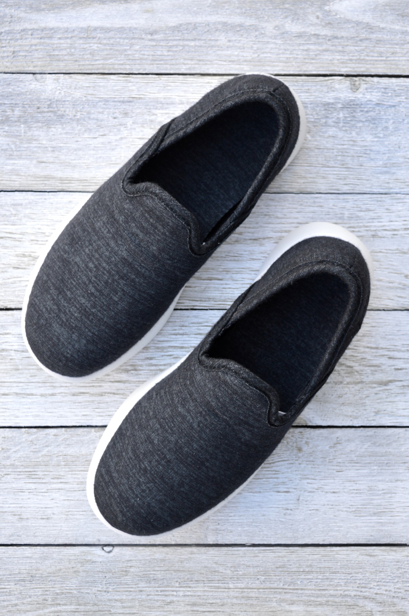 Le Mouton Le Mouton  Slip On