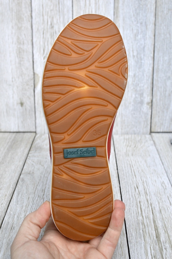 Josef Seibel Josef Seibel Caren 01
