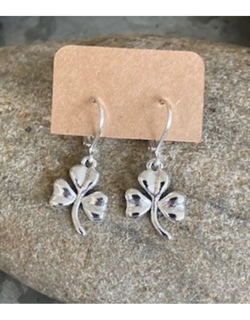 McTrinkets Shamrock Silver Earrings