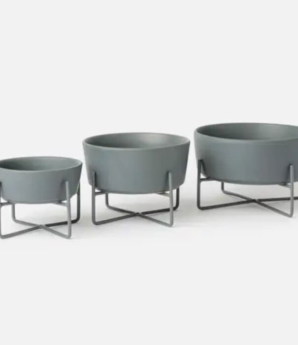 Waggo Waggo Simple Solid Dog Bowl + Stand