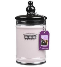 Bridgewater KISS IN THE RAIN- LARGE CANDLE