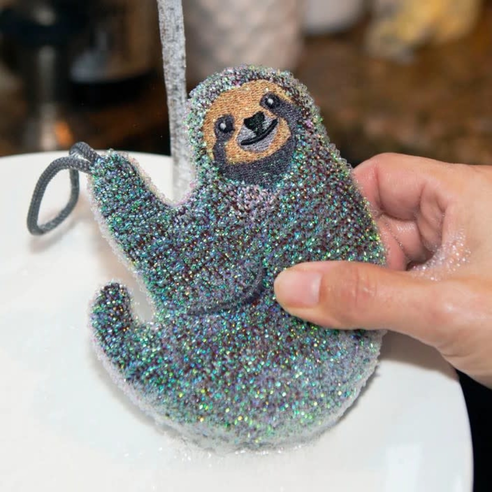 Kikkerland Sloth Scrub Sponge