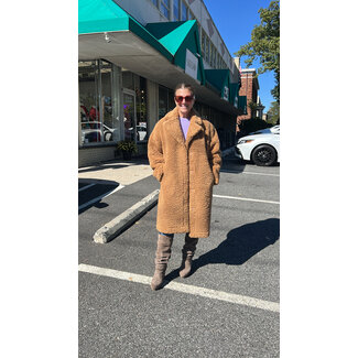 APPARIS Reversible Teddy Coat