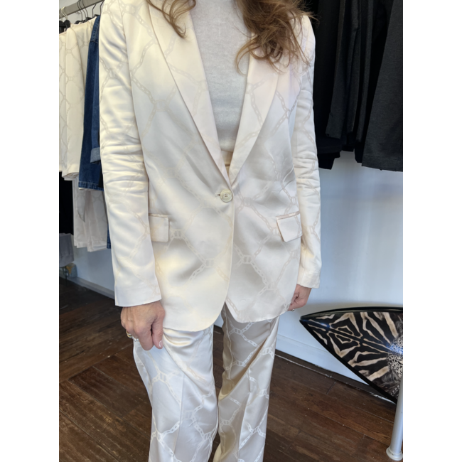 Blazer with Jacquard Oval T