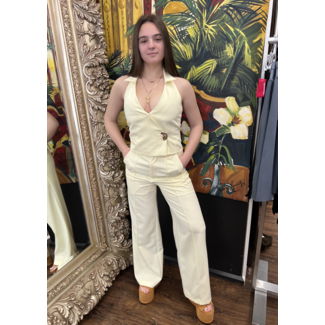 Q2 Tie Vest with Gold Button