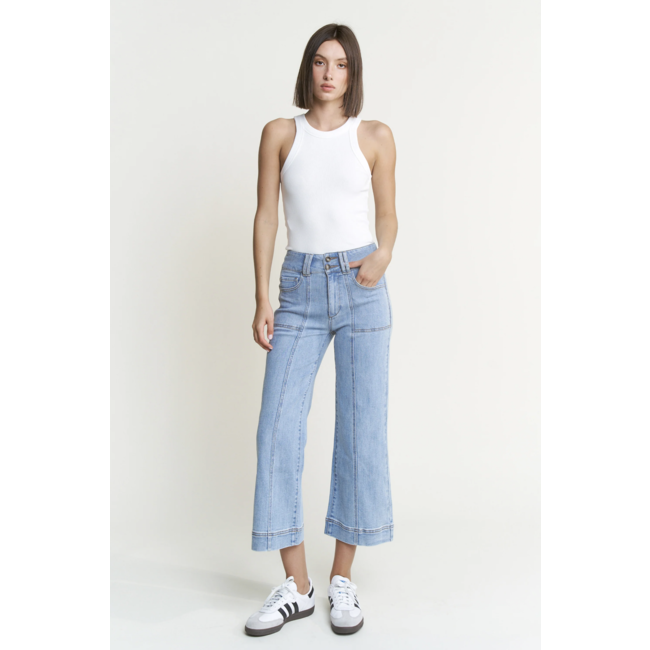 Super High Rise Wide Crop Jean