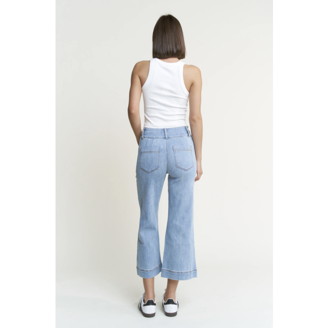 Super High Rise Wide Crop Jean