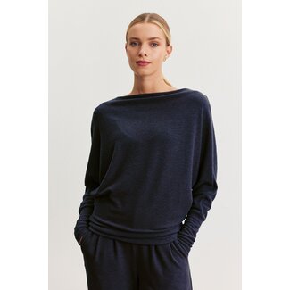 Velvet (By Graham & Spencer) Long Sleeve Sweater