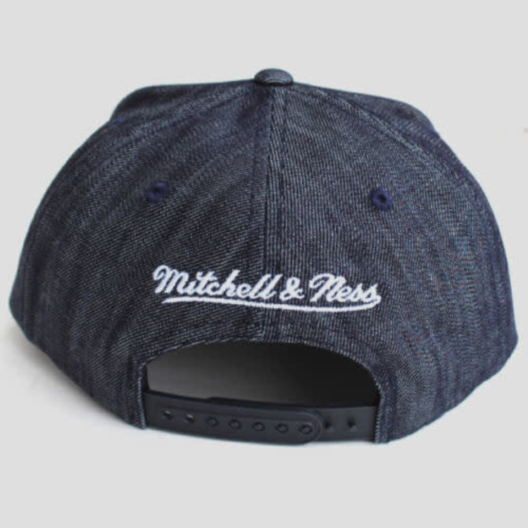Mitchell and Ness LA Kings Mitchell and Ness Blue Linen Snapback