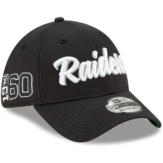 New Era Men's Oakland Raiders 3930 Onfield Training Hat Black