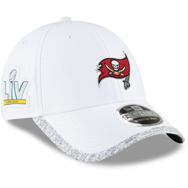New Era Buccaneers NFL20 SBLV Sideline Stretch Snap 940 White