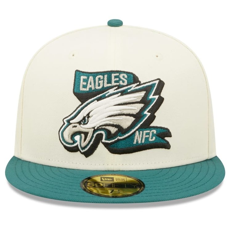 New Era Eagles 2022 NFL Sideline Cream/Green